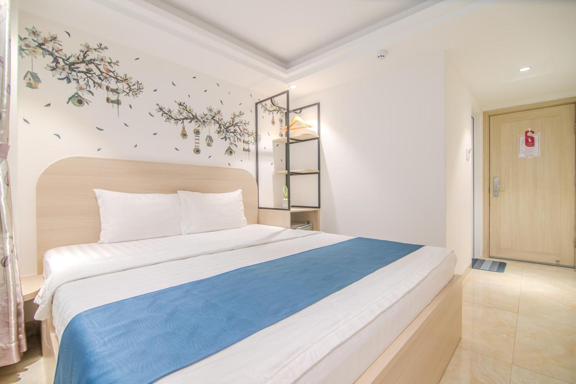 Bin Bin Hotel 3 - Near Sc Vivo City D7 Хошимин Экстерьер фото